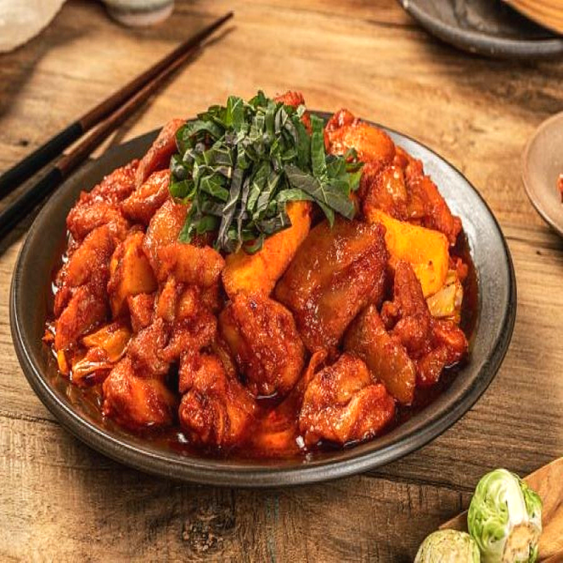 강원더몰,라이브특가 [우정춘천닭갈비 500g] 2인분 양념 닭갈비 국내산 닭고기 간편식 캠핑요리